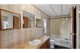 1901 Kalmia St, Sweet Home, OR 97386 - Photo 19
