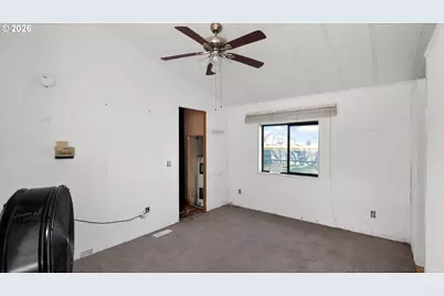 1901 Kalmia St, Sweet Home, OR 97386 - Photo 23