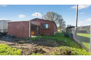 1901 Kalmia St, Sweet Home, OR 97386 - Photo 5