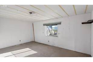 1901 Kalmia St, Sweet Home, OR 97386 - Photo 9