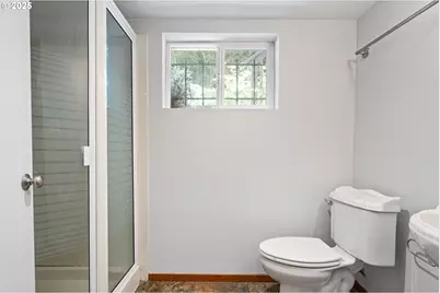 210 NE Alberta St, Portland, OR 97211 - Photo 35