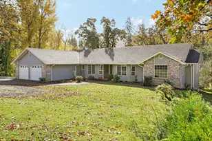 17576 Abiqua Rd, Silverton, OR 97381 - Photo 3