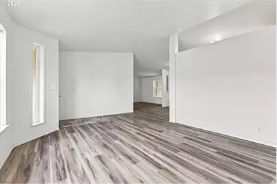 1000 S McKern Ct #23, Newberg, OR 97132 - Photo 7