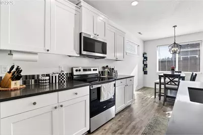 1426 NW Bagby St, Estacada, OR 97023 - Photo 7