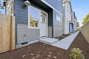 8722 SE Bybee Blvd, Portland, OR 97266 - Photo 3