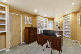 408 Ridgeway Rd, Lake Oswego, OR 97034 - Photo 17