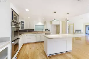 408 Ridgeway Rd, Lake Oswego, OR 97034 - Photo 13