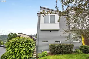 6875 N Salem Ave, Portland, OR 97203 - Photo 33