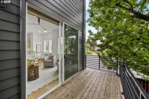 6875 N Salem Ave, Portland, OR 97203 - Photo 9