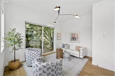 6875 N Salem Ave, Portland, OR 97203 - Photo 7