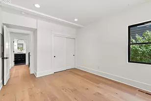 3533 NE Hassalo St, Portland, OR 97232 - Photo 15