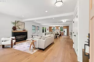 3533 NE Hassalo St, Portland, OR 97232 - Photo 5
