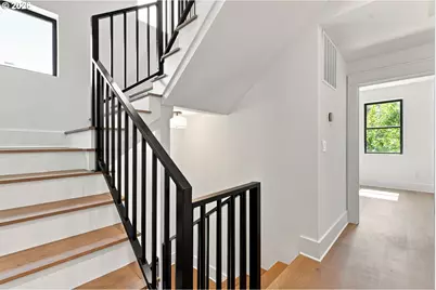 3533 NE Hassalo St, Portland, OR 97232 - Photo 31