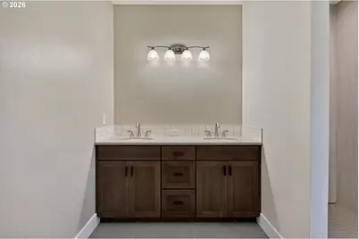 16031 NE Wasco St, Portland, OR 97230 - Photo 23