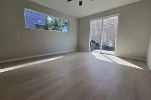 11103 SW 43rd Ave, Portland, OR 97219 - Photo 9