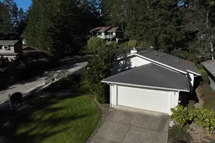 1389 Glenwood Dr, Brookings, OR 97415 - Photo 17