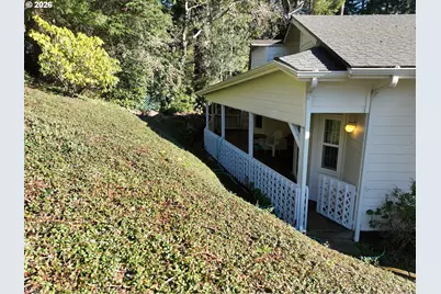 1389 Glenwood Dr, Brookings, OR 97415 - Photo 19
