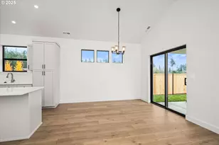 88139 Jameson Way, Veneta, OR 97487 - Photo 5