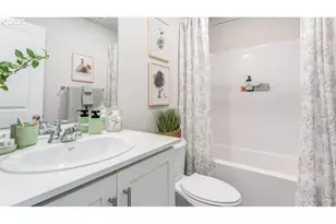 3563 SW Thomas Ave, Gresham, OR 97080 - Photo 17