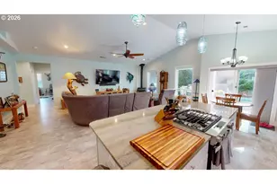 9175 7th St, Brookings, OR 97415 - Photo 9