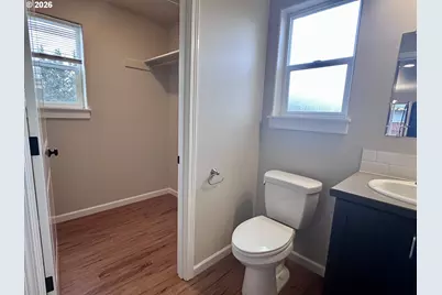 279 Lacasa St, Eugene, OR 97402 - Photo 9