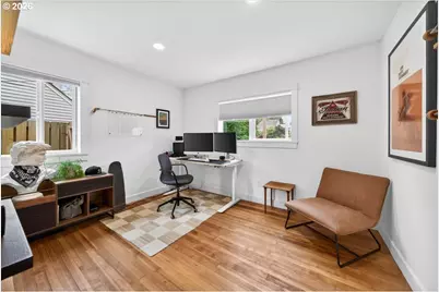 6651 NE Roselawn St, Portland, OR 97218 - Photo 17