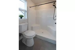 6393 E Burnside St, Portland, OR 97215 - Photo 19