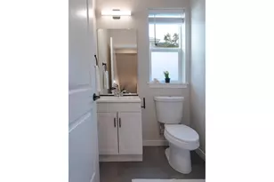 6393 E Burnside St, Portland, OR 97215 - Photo 5