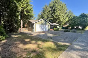 920 Ranch Rd, Reedsport, OR 97467 - Photo 35