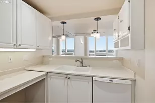 520 SE Columbia River Dr, Vancouver, WA 98661 - Photo 9