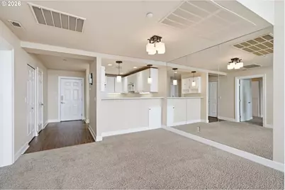 520 SE Columbia River Dr #433, Vancouver, WA 98661 - Photo 7