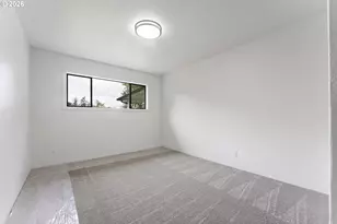 2160 Lombard St, North Bend, OR 97459 - Photo 21