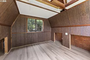 2160 Lombard St, North Bend, OR 97459 - Photo 37