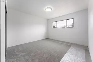 2160 Lombard St, North Bend, OR 97459 - Photo 23
