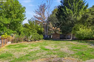 2279 Blackburn St, Eugene, OR 97405 - Photo 41