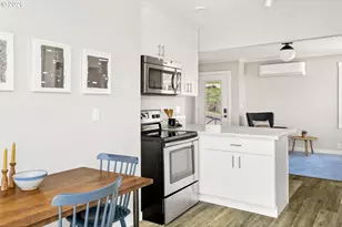 312 3rd St, Astoria, OR 97103 - Photo 15