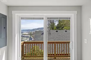 312 3rd St, Astoria, OR 97103 - Photo 11