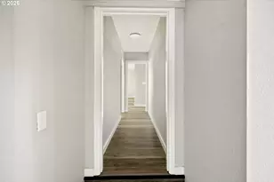 312 3rd St, Astoria, OR 97103 - Photo 27