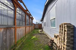 408 NE Faulconer St, Sheridan, OR 97378 - Photo 29