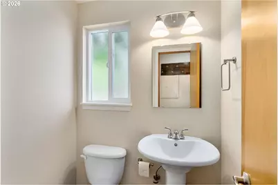 1706 Avalon Dr #27, Hood River, OR 97031 - Photo 5