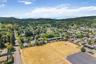 1706 Avalon Dr, Hood River, OR 97031 - Photo 31