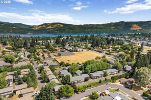 1706 Avalon Dr, Hood River, OR 97031 - Photo 33