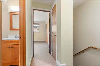 1706 Avalon Dr #27, Hood River, OR 97031 - Photo 15
