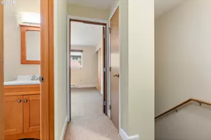 1706 Avalon Dr, Hood River, OR 97031 - Photo 15