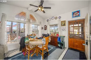 1609 NW Parker Ave, Waldport, OR 97394 - Photo 5