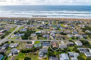 1609 NW Parker Ave, Waldport, OR 97394 - Photo 19