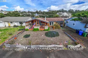 1609 NW Parker Ave, Waldport, OR 97394 - Photo 3