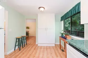 3908 SE Arbor Ct, Hillsboro, OR 97123 - Photo 21