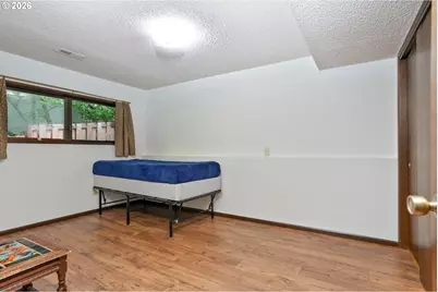 3908 SE Arbor Ct, Hillsboro, OR 97123 - Photo 33