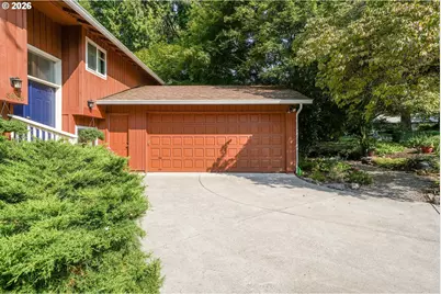 3908 SE Arbor Ct, Hillsboro, OR 97123 - Photo 3